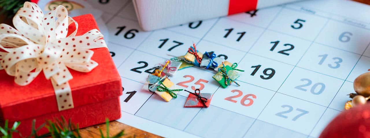 PixoLabo - Create a holiday content calendar